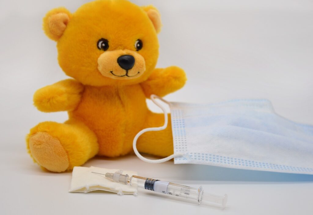 teddy bear, pediatric vaccination, flu vaccination-6937568.jpg